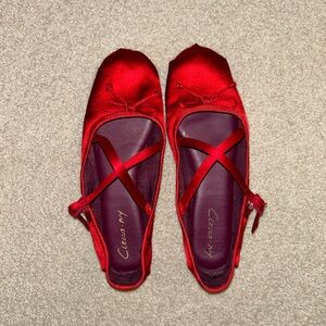 “Zuri” Circus NY Red Ballet Flats, size 8